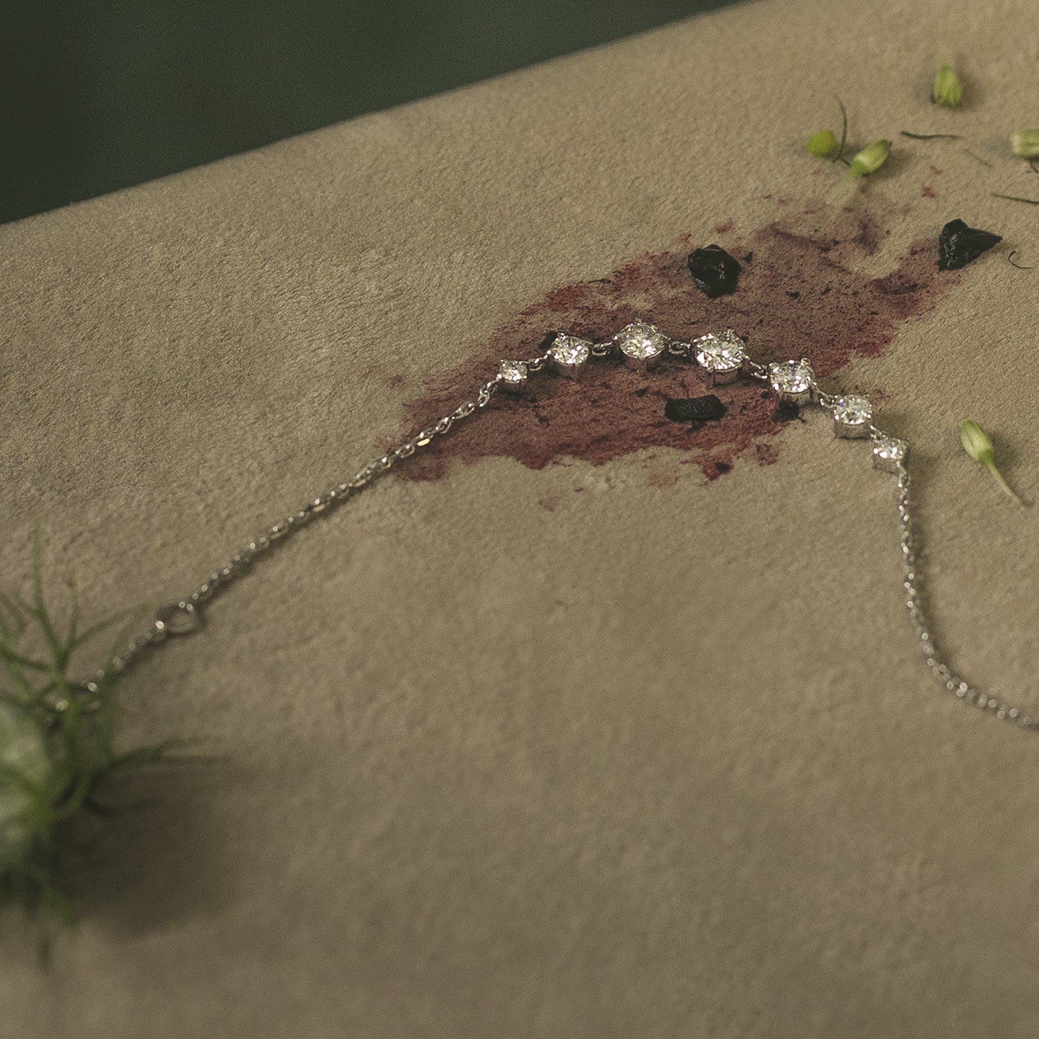 Graduated Round Brilliant Diamond Linked Tennis Bracelet in 14K Solid Gold