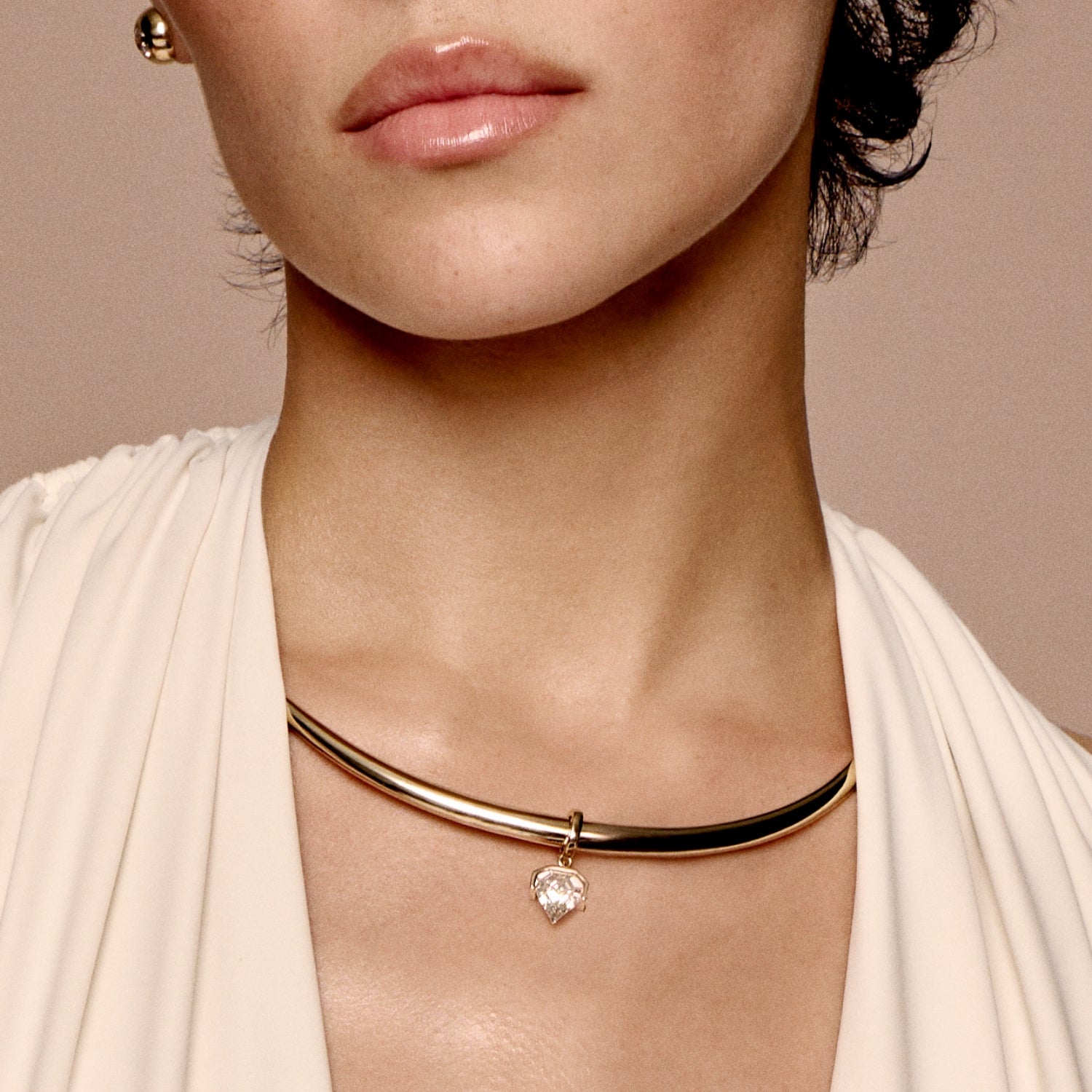 Tapered Collar Drop Pendant